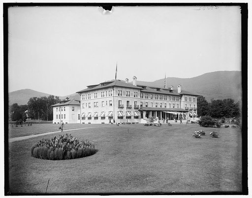 Fort William Henry Hotel, Lake George, N.Y.