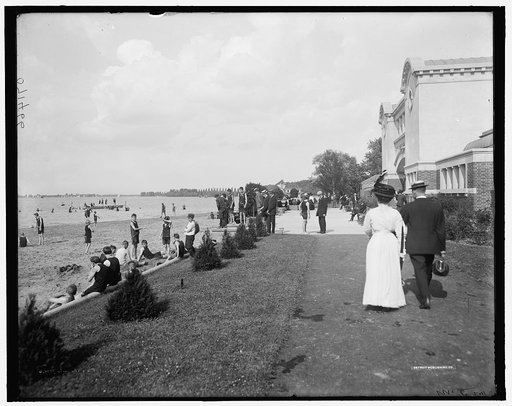 New bath house, Belle Isle [Park], Detroit, Mich.