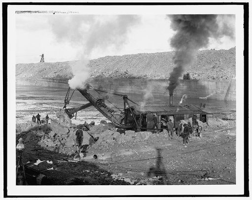 Steam shovel, Livingstone Channel, Stony Island