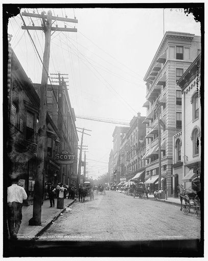 Wall St., looking west from Gay [Street], Knoxville, Tenn.