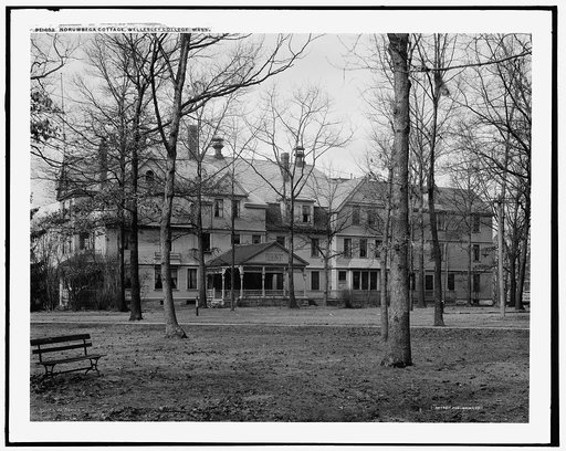 Norumbega cottage, Wellesley College, Mass.