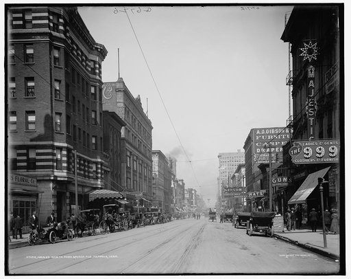 Main St. [Street], north from Gayoso Ave. [Avenue], Memphis, Tenn.