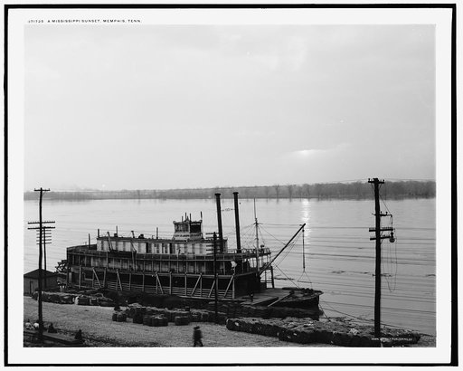 A Mississippi sunset, Memphis, Tenn.