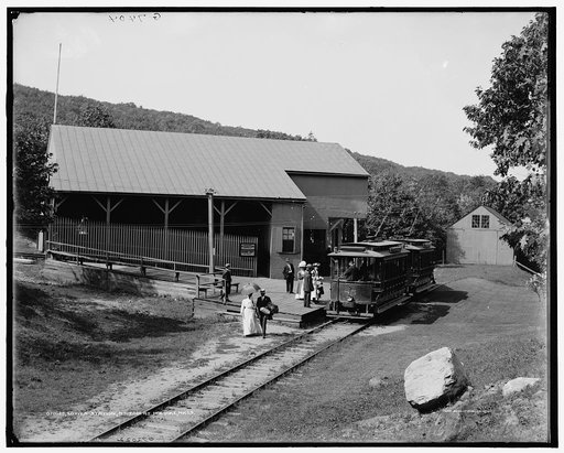 Lower station, Mt. Tom Ry. [Mount Tom Railway], Holyoke, Mass.