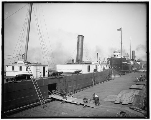Freighters Chili & Wm. Castle Rhodes, Cleveland, Ohio