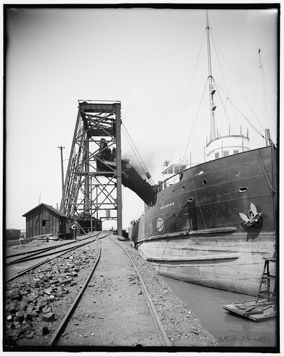 Freighter W.W. Brown taking on coal, Cleveland, Ohio