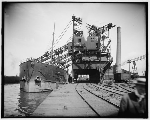 The Manda unloading ore, Cleveland, Ohio