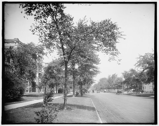 Eastern (i.e. East Grand) Boulevard, Detroit, Mich.