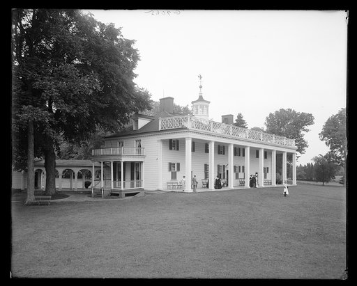 S.W. view of the mansion, Mt. Vernon, Va.