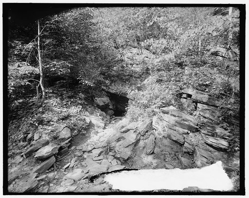 The Lost River entrance, Natural Bridge, Va.