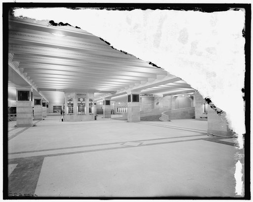 Suburban concourse, New York Grand Central station, New York,N.Y.