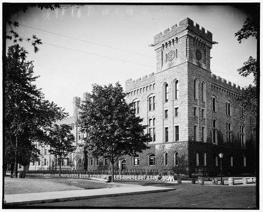The Academic Bldg., cadets returning from mess, West Point, N.Y.