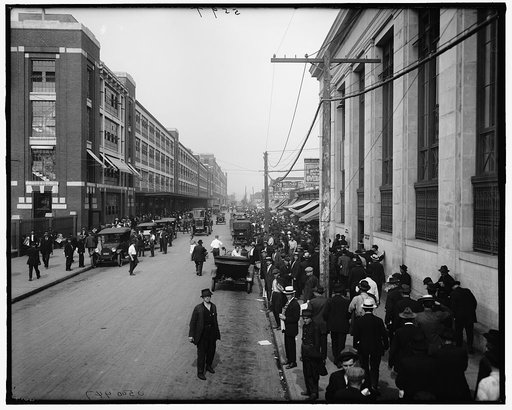 Four o'clock shift, Ford Motor Company, Detroit, Mich.
