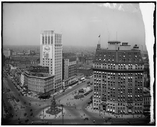 Looking east from the Dime Bank building, Detroit, Mich.
