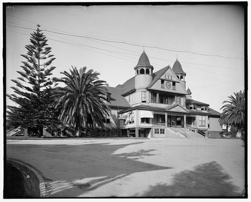 Dining hall, possibly part of a hotel, probably in California