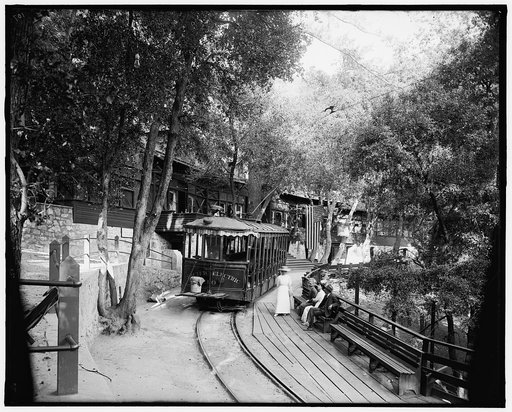Electric car at Ye Alpine Tavern, Mount Lowe Railway, Mount Lowe, Calif.