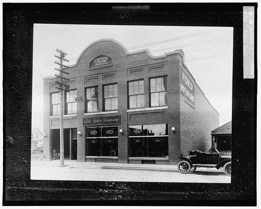 Ford Motor Co. [showroom], Calgary branch