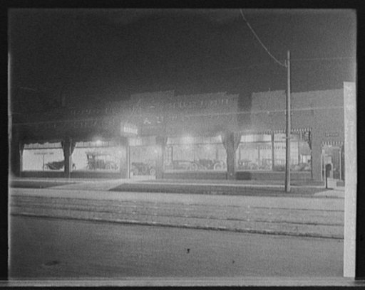 Houghton & Hurlburt Riverview auto garage, Jefferson Avenue, Detroit
