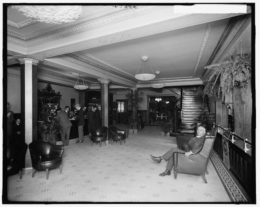 Griswold Hotel [lobby, Detroit, Mich.