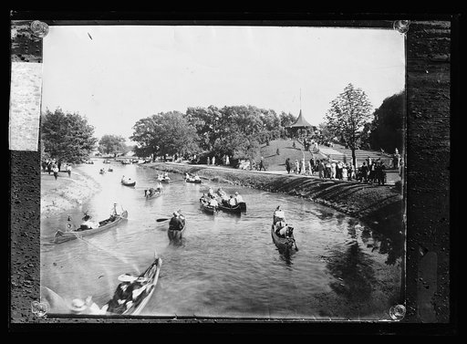 Lagoons for canoeing, Belle Isle Park, Detroit