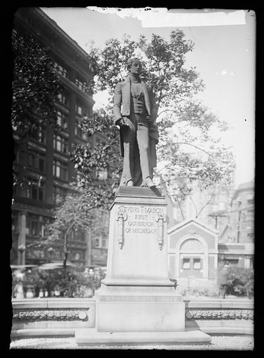 Gov. Mason statue
