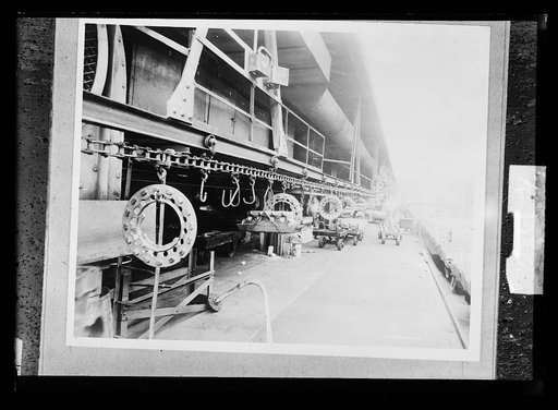 Incoming trunk line conveyor