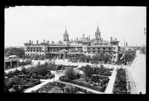 Front view and entrance, [Ponce de Leon Hotel, St. Augustine