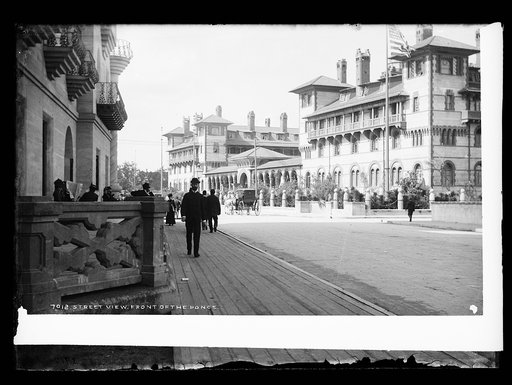 Street view, front of the Ponce [de Leon Hotel
