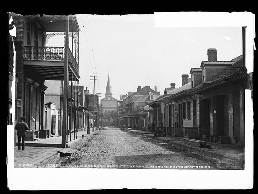 Street in New Orleans near cathedral