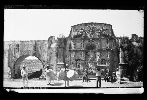 Mexico, street scenes, cargadores