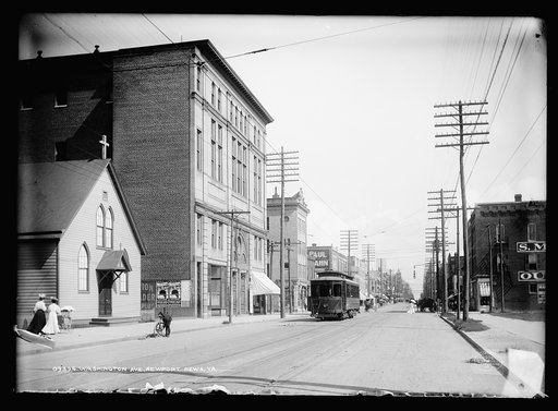 Washington Ave. [Avenue], Newport News, Va.