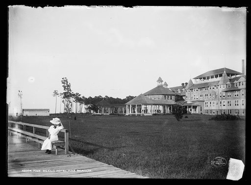 Pine Beach Hotel, Pine Beach, Va.