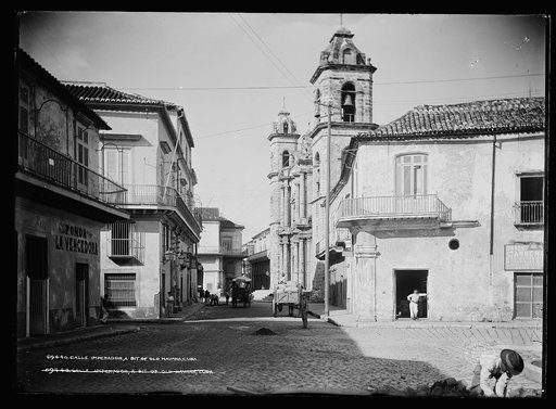 Calle Imperador [i.e. Empedrado], a bit of Old Havana, Cuba