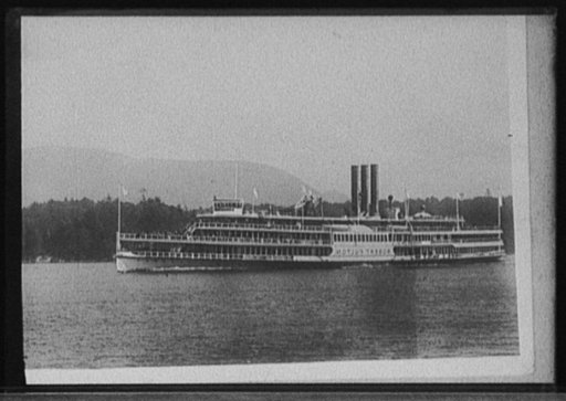 Steamer Robert Fulton, possibly on Hudson River