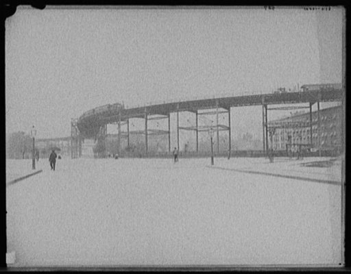Elevated railroad at 110th St. [One Hundred and Tenth Street], New York
