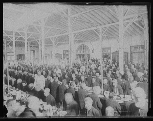 Dining room in Soldiers' home, Hampton, Va.