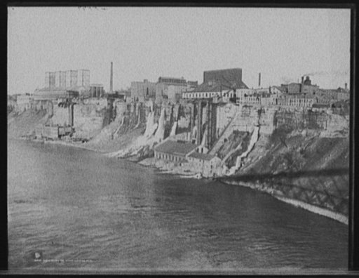 Mills along the gorge, Niagara Falls