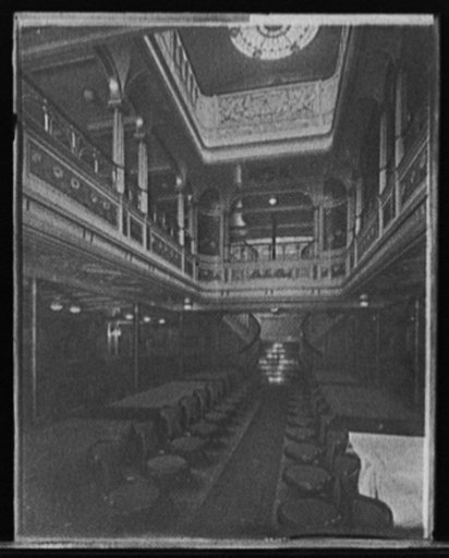 S.S. Prinzessin Victoria Luise, dining room