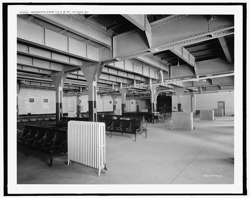 Emigrants' room, C. & N.W. Ry. [Chicago and North Western Railway station], Chicago, Ill.