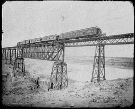 Encarnacion Bridge, F.C.C.M.