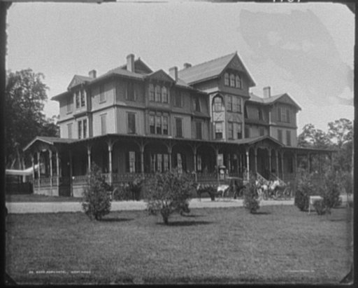 Deer Park Hotel - West House