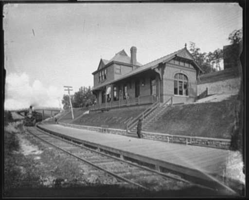 Blue Mountain House, depot