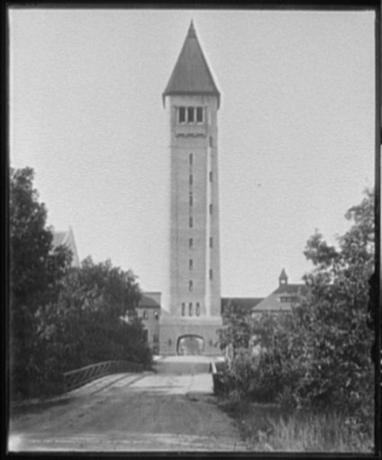 Fort Sheridan, Ill., tower over general quarters