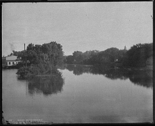 Beloit, Wis., Rock River above the bridge