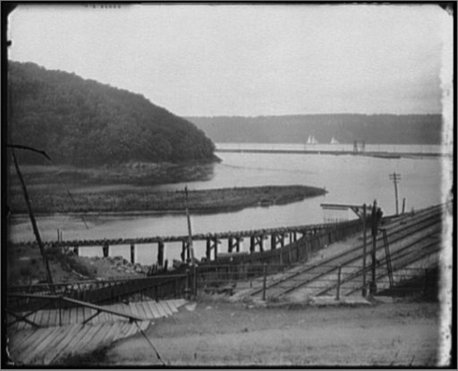 Spuyten Duyvil, Hudson River, New York