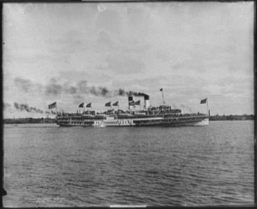 Str. Tashmoo, Detroit River, Dewey Naval Parade, June 9, 1900