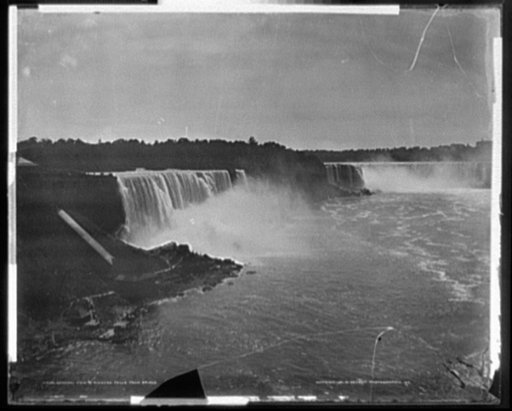 General view of Niagara Falls from Bridge