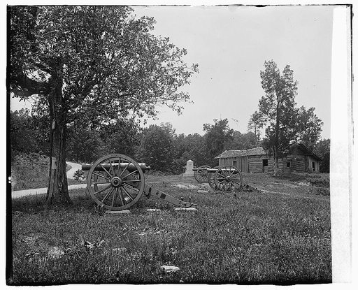Cannons, monument, and cabin at Chickamauga and Chattanooga National Military Park