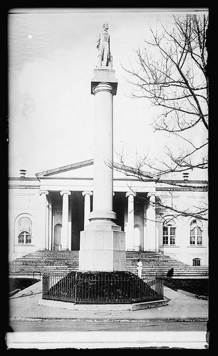 Lincoln Statue [...] House