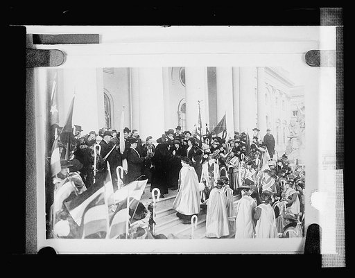Suffragettes on Capitol, [Washington, D.C.